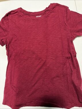 Old Navy Women's Crew Neck Tee - Berry Red